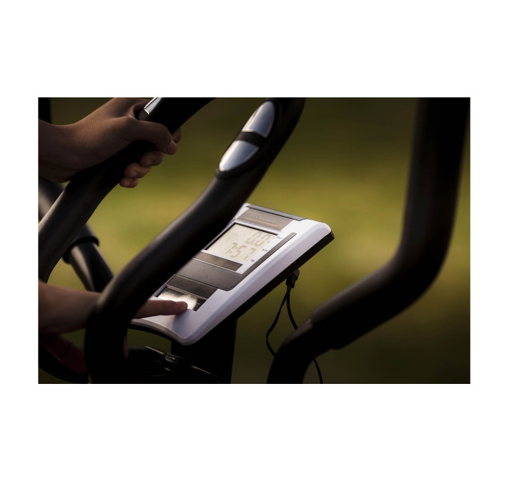 Bicicleta Elíptica BH EVO C1000 YC1000