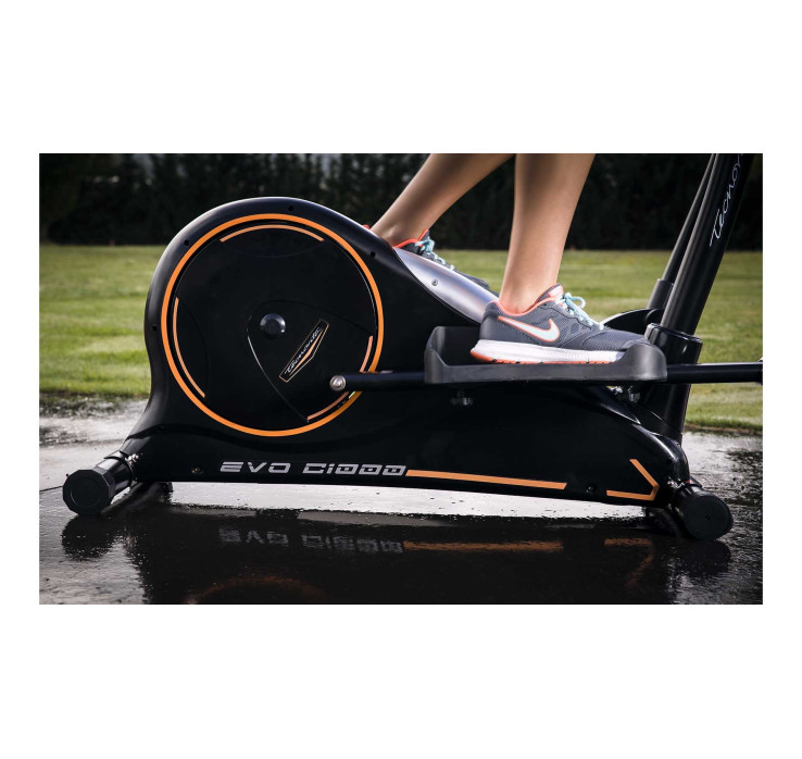 Bicicleta Elíptica BH EVO C1000 YC1000