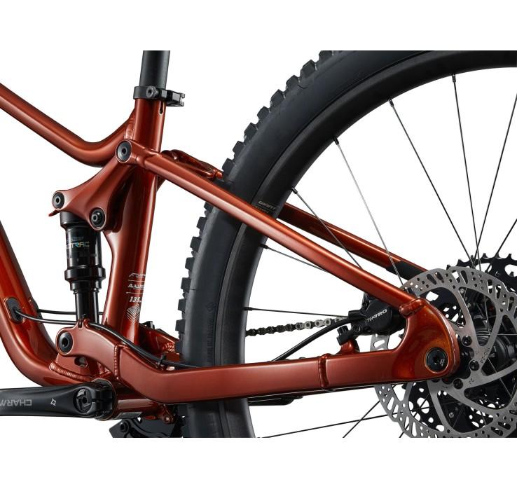BICICLETA GIANT FAITH 2025