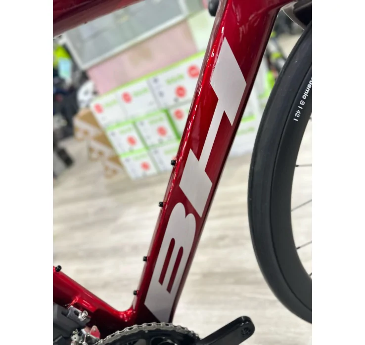 Bicicleta BH AEROLIGHT 6.0 LD603