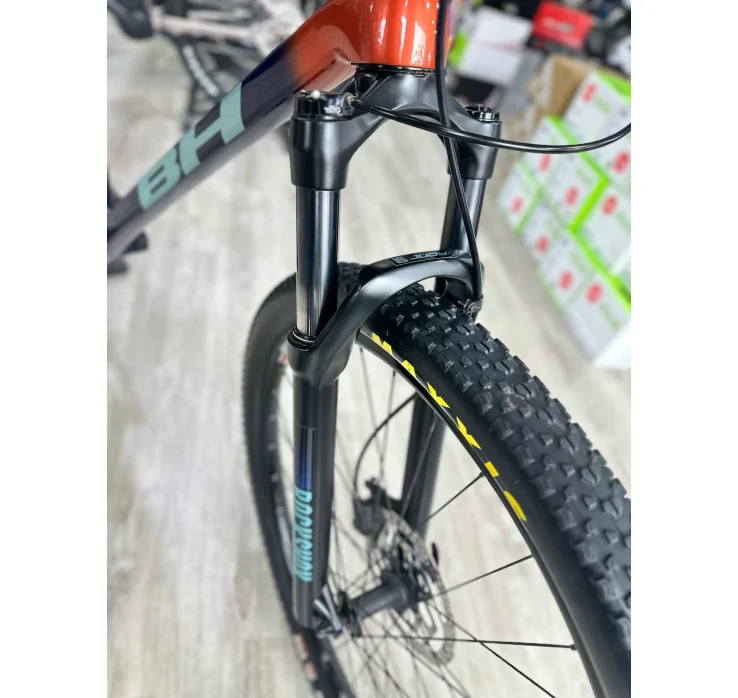 BICICLETA MONTAÑA 29 BH ULTIMATE 6,5