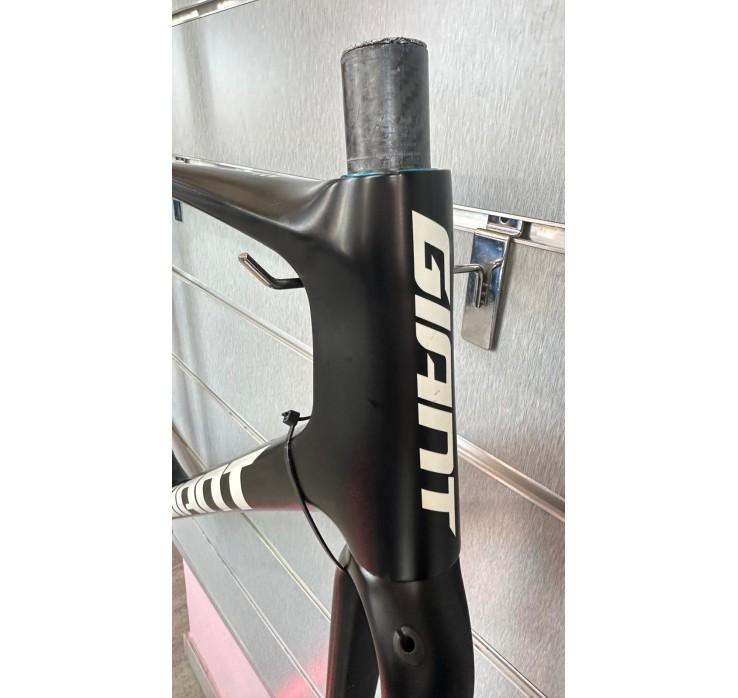 CUADRO GIANT TCR ADV PRO T- ML