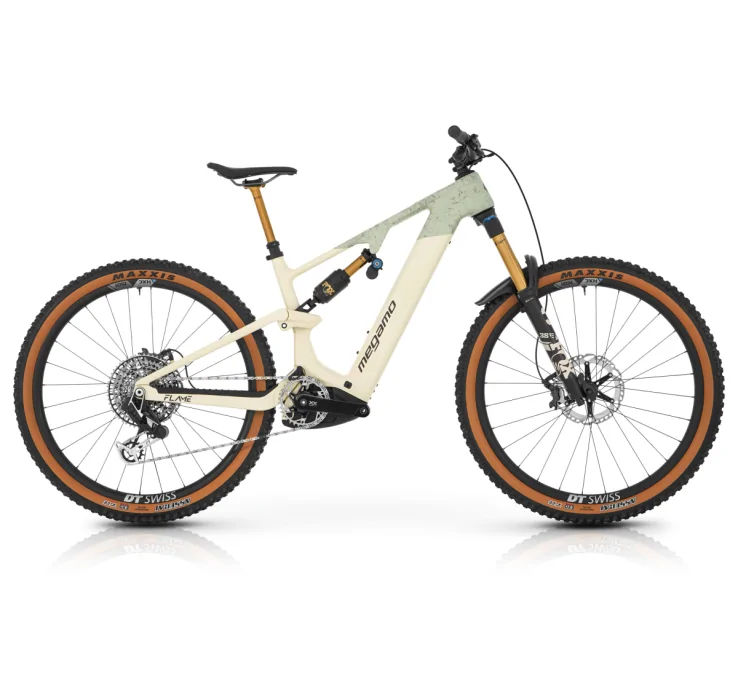 BICICLETA MEGAMO FLAME CRB 01 2026