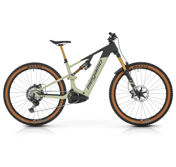 BICICLETA MEGAMO FLAME CRB 03 2026