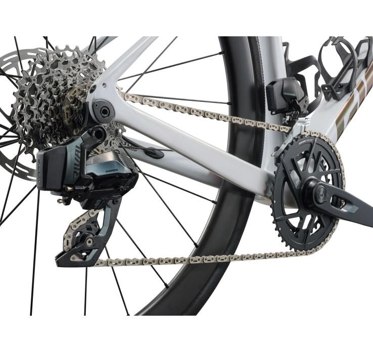 Bicicleta Giant Defy Advanced Pro 1 2026