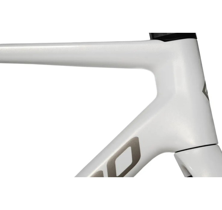 Megamo Raise 15 2026 | Bicicleta de Carbono Shimano 105 Di2