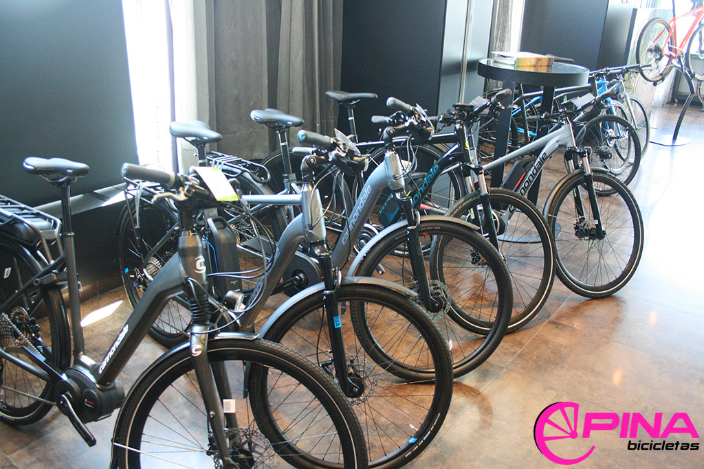 Bicicleta electrica Cannondale 2018